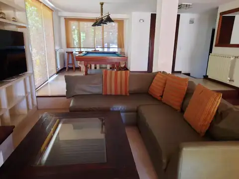 Casa en Venta en Olivos Golf Club, USD 430.000