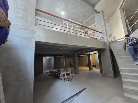 Almagro Alquiler espectacular local en esquina 280 m2 doble apto todo destino ESTRENAR SIN EXPENSAS