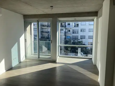 Monoambiente a estrenar c/balcón y cochera fija