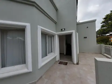 Departamento en Alquiler de 3 dormitorios