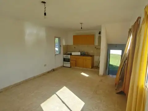 Venta casa 2 dormitorios Playa de Oro gran terreno