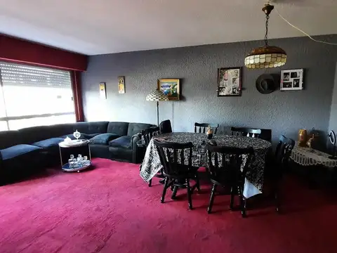 Departamento en Playa Brava