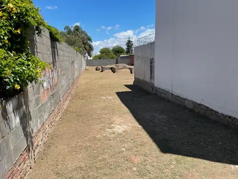 LOTE EN ARGUELLO - A CUADRAS DE AV. RECTA MARTINOLI