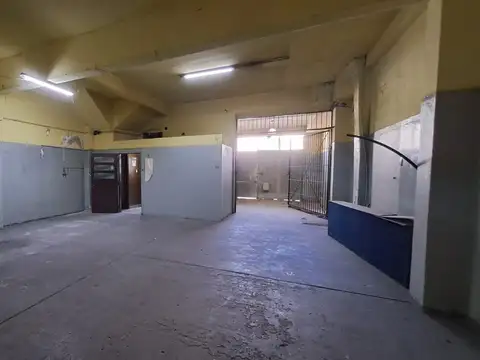 Galpon en Alquiler 25  mts Fondo