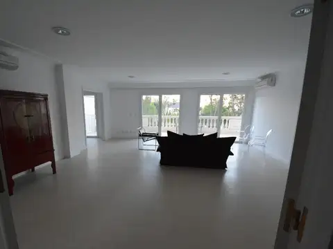 Departamento en Alquiler de 3 ambientes