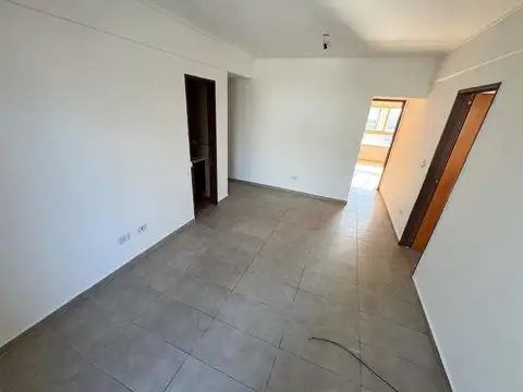 Departamento en Venta en San Fernando Vías  /  Centro, USD 110.000