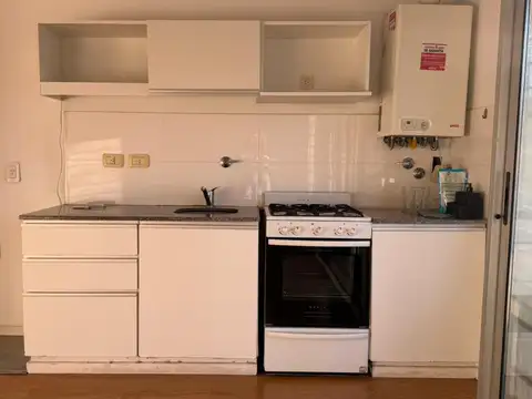 Departamento en Alquiler en Colegiales, $ 890.000
