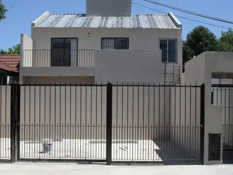 Dúplex en venta en José C. Paz