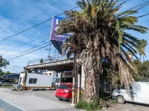 Zona Sur. Avenida Ex Combatientes de Malvinas 3700