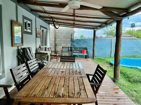 Casa en Venta con 1 cochera