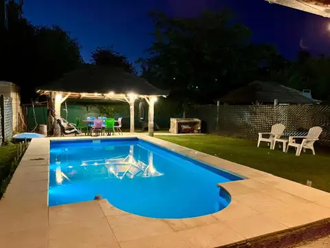 VENTA CASA 3 AMBIENTES CON PILETA GRAL RODRIGUEZ