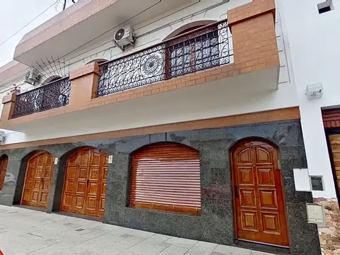 ALQUILER PH EN BARRIO NAÓN C/ COCHERA