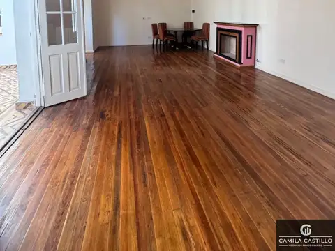 Depto Tipo Casa 4 ambientes con 2 baños