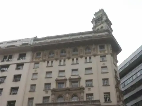Av Pte Roque Saenz Pena 900, Piso 5