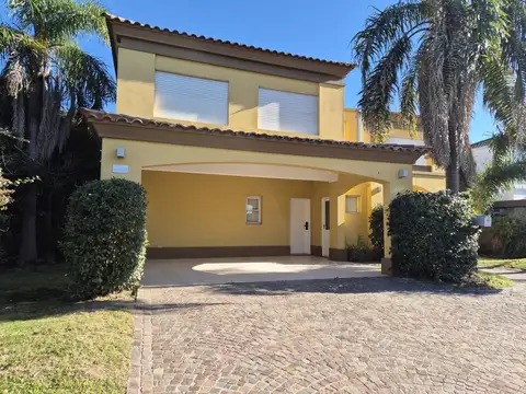 Casa en Venta en Santa Barbara, USD 680.000