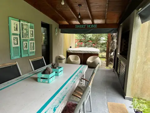 Casa 4 ambientes en el barrio ""La Reserva" OPORTUNIDAD en Costa del Este