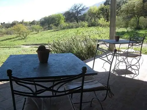 VENTA DE COMPLEJO ÚNICO EN LAS CHACRAS SUR TRASLASIERRA