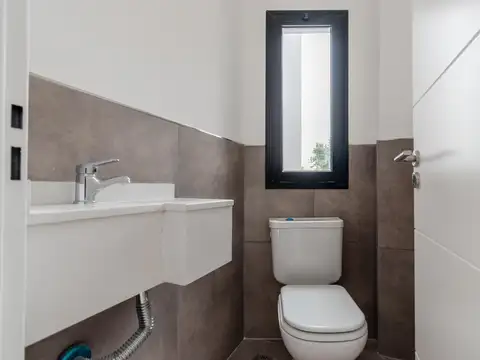 Casa 3 ambientes con 3 baños