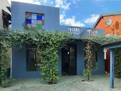 VENTA CASA 5 AMB. B° CDO. LOS CARACOLES MASCHWITZ