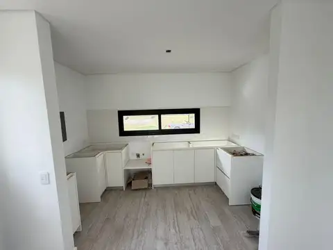 Venta Casa 5 Amb Barrio Vila Marina 1 Villanuev Tigre