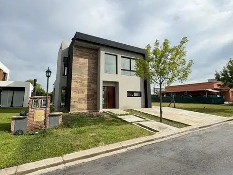 Venta Casa 5 Amb Barrio Vila Marina 1 Villanuev Tigre