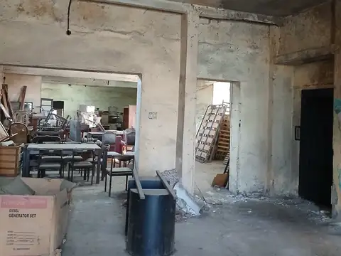 Galpon en Alquiler 17  mts Frente