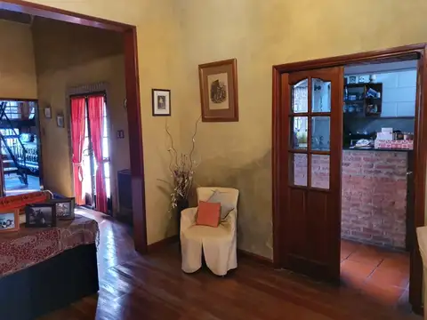 Casa en Venta en Villa Pueyrredon, USD 390.000