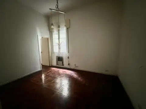 Avenida Raúl Scalabrini Ortiz 2300, Piso PB