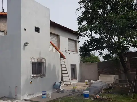 CASA EN VENTA :: 3 AMBIENTES :: ZONA INDUSTRIAL :: ITUZAINGO