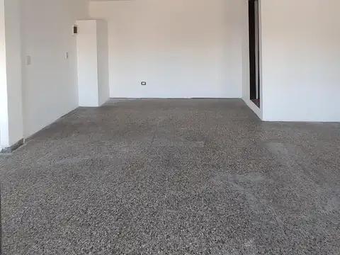 Local en Alquiler en Boulogne, $ 650.000