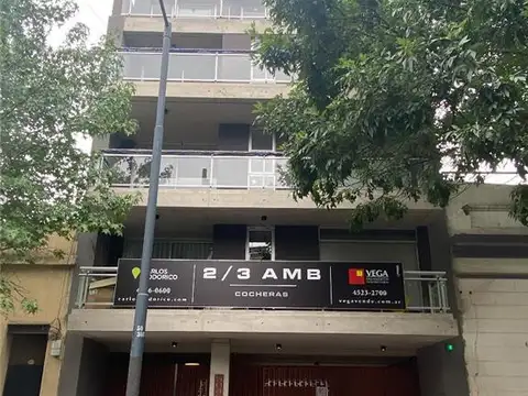 QUESADA 5000, Piso 1