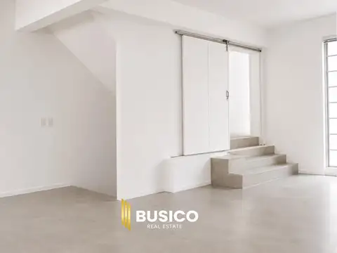 Local en Alquiler en Pompeya, $ 4.900.000