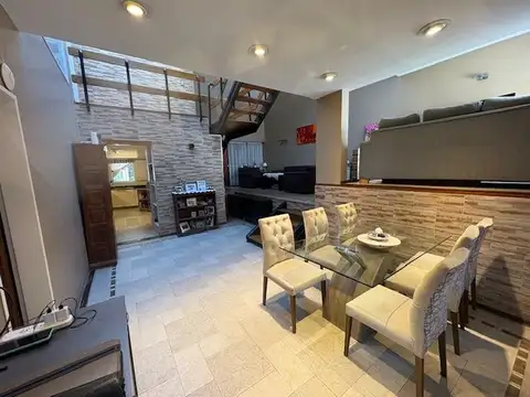 Casa en Venta de 4 dormitorios