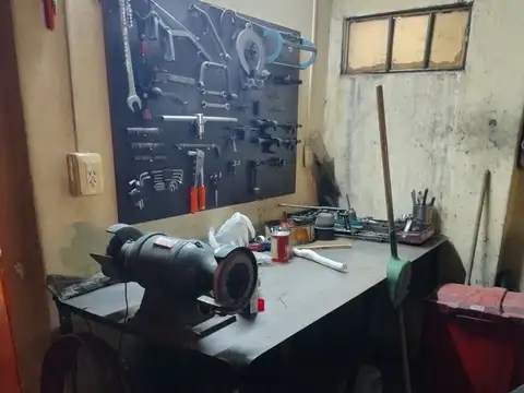 Depto Tipo Casa en Venta con 3 cocheras