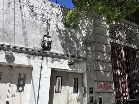 LUIS VIALE 2100, Piso P.B