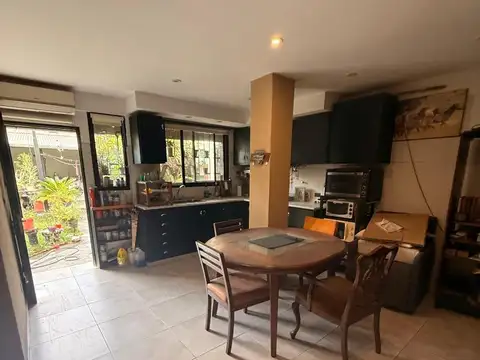 Depto Tipo Casa 2 ambientes con 1 baño