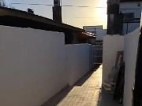 Departamento Tipo Casa  de 3 dormitorios.