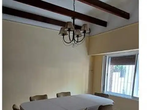 Casa en Alquiler de 4 dormitorios