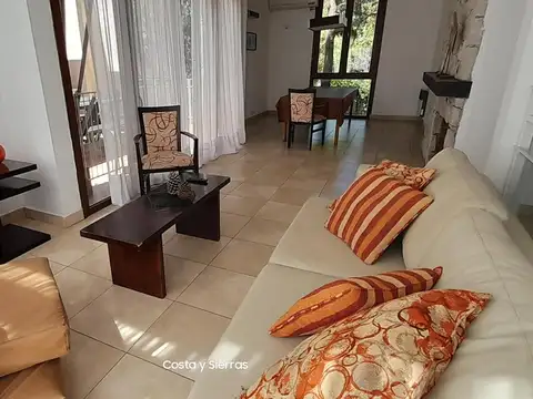 Casa a metros del mar