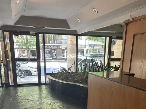 Avenida Raúl Scalabrini Ortiz 2300, Piso 4