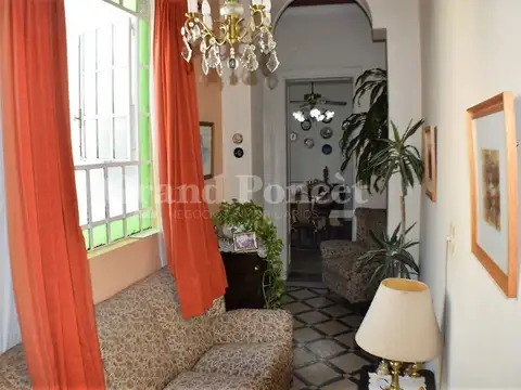 Depto Tipo Casa 4 ambientes con 2 baños