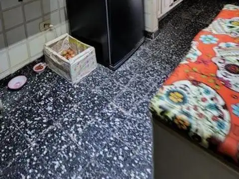 Casa 6 ambientes con 2 baños