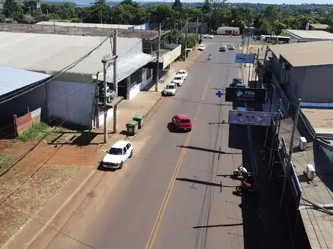Local en Alquiler Via Pública