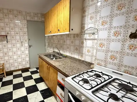 Departamento 4 ambientes con 2 baños