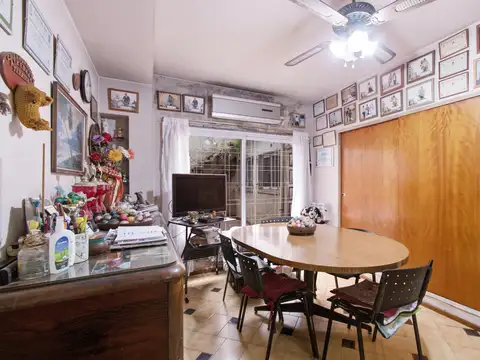 Venta Casa 5 ambientes en Saavedra | Cochera para 2 autos, patio y terraza con gran potencial