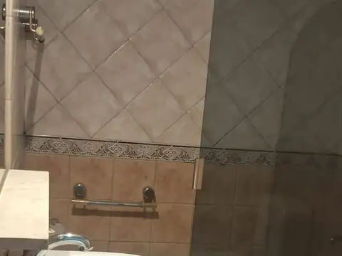 Depto Tipo Casa en Alquiler 45 años