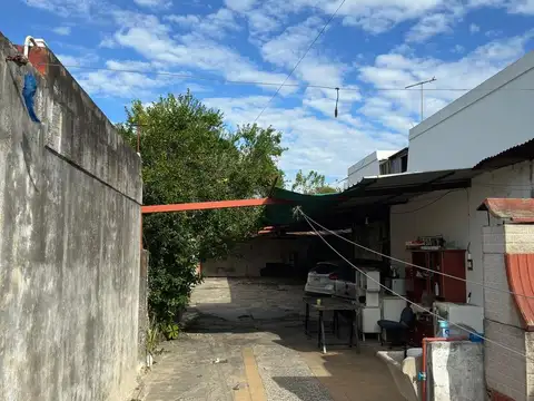 Casa en Venta en Remedios de Escalada, USD 80.000