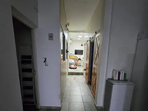 Depto Tipo Casa en Venta en Monte Castro, USD 208.000