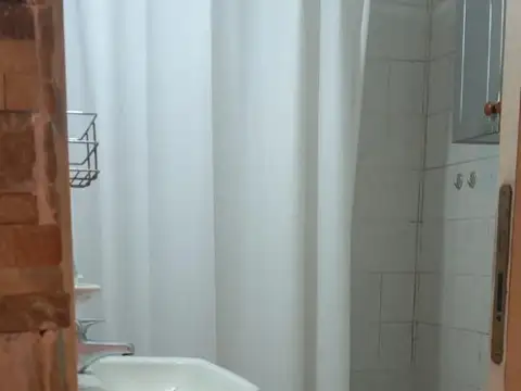 Depto Tipo Casa en Alquiler de 1 dormitorio