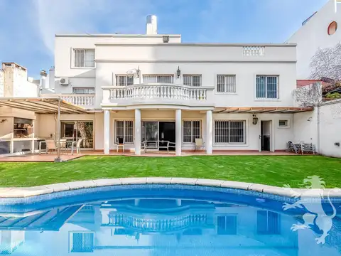 CASA - VENTA - 8 AMB - 4 COCHERAS - JARDIN - PISCINA  - BELGRANO R